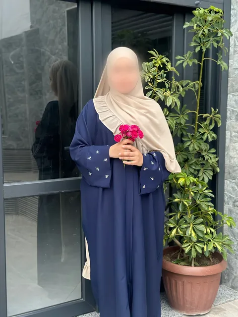 عبائة الورود